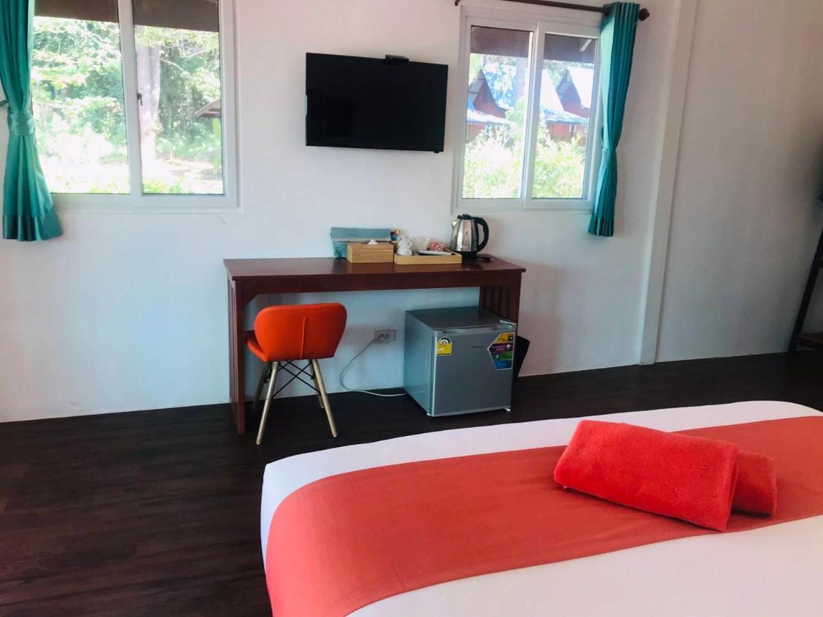 Koh Jum Delight Beach Екстериор снимка