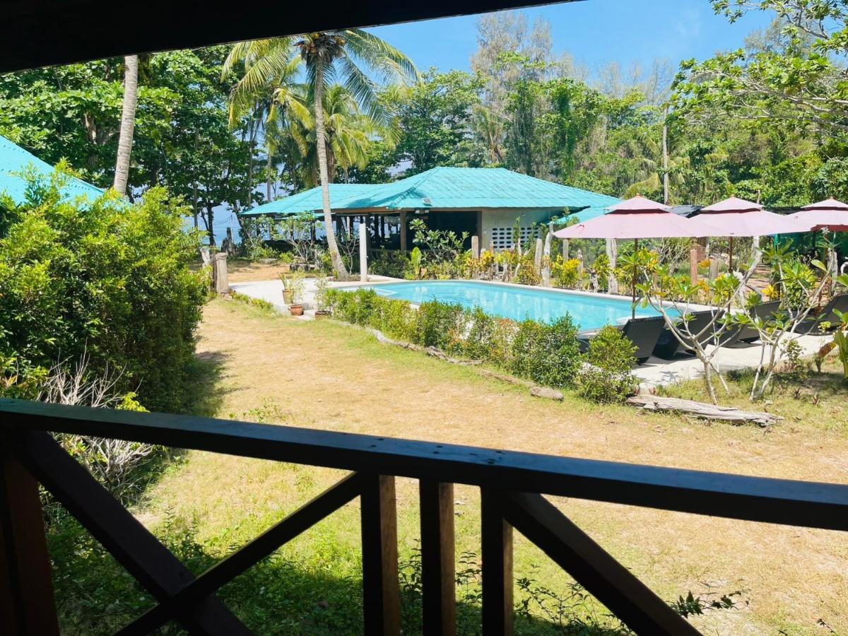 Koh Jum Delight Beach Екстериор снимка