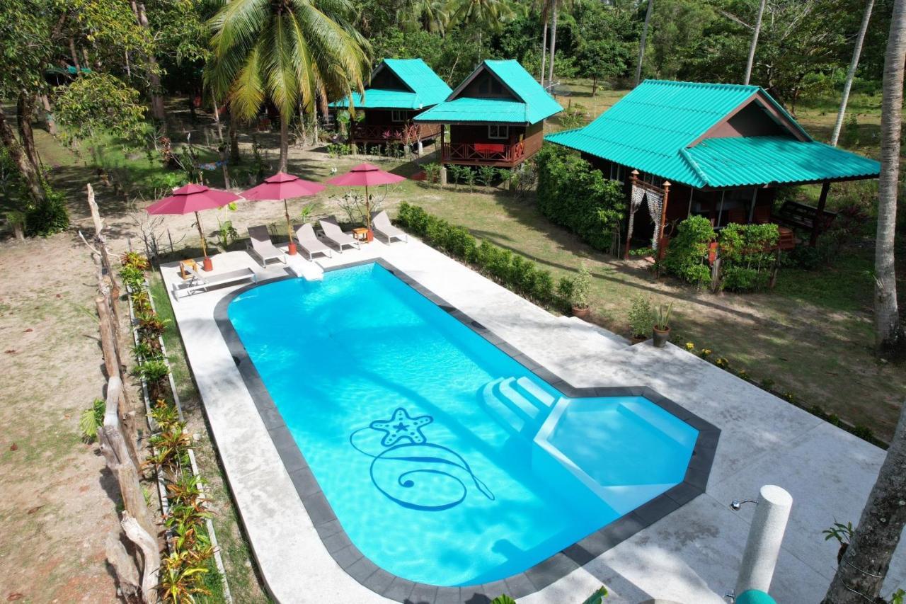 Koh Jum Delight Beach Екстериор снимка